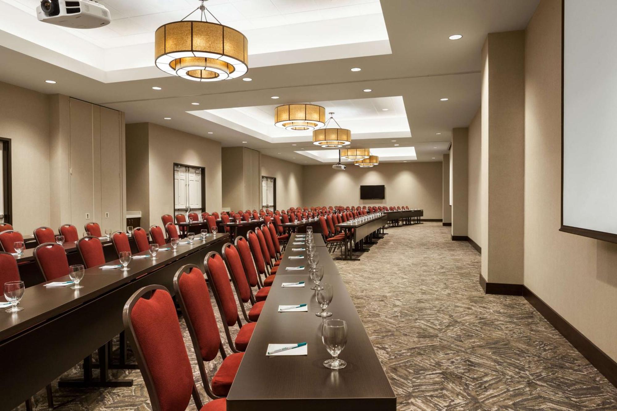Hilton Garden Inn Charlotte Southpark Exterior photo