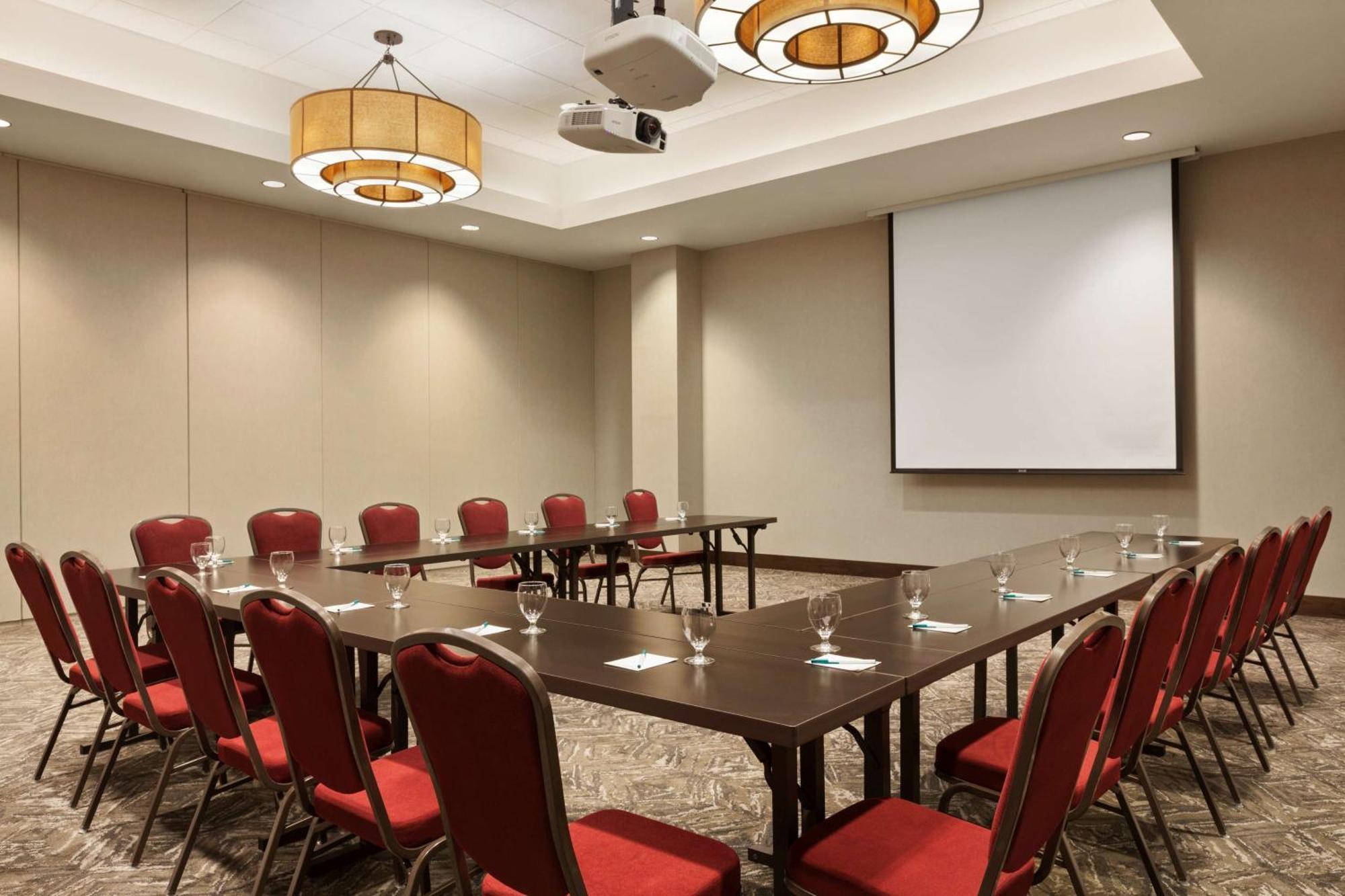 Hilton Garden Inn Charlotte Southpark Exterior photo