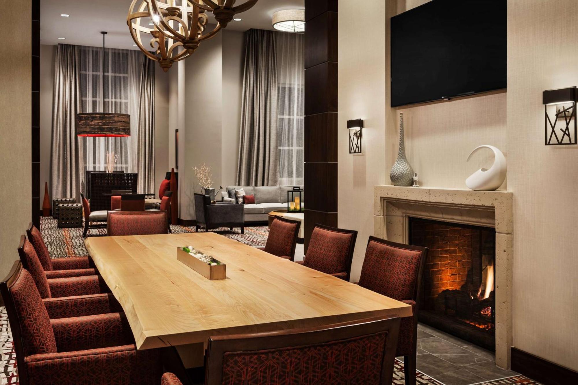 Hilton Garden Inn Charlotte Southpark Exterior photo